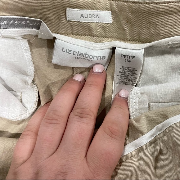 Khaki women’s work pants 16P, with button and clasp - Picture 6 of 6